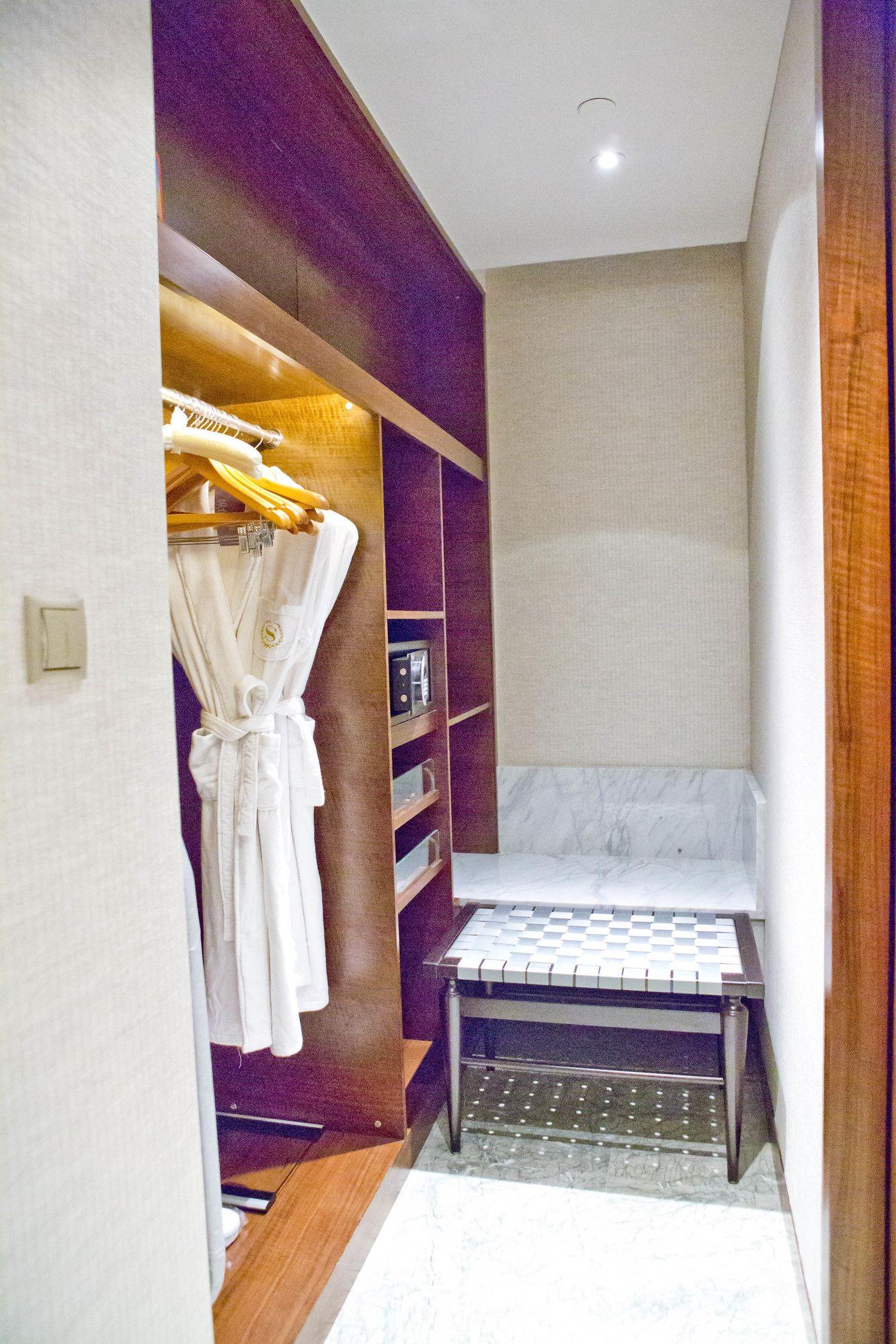 Hotel Sheraton Qingdao 5*