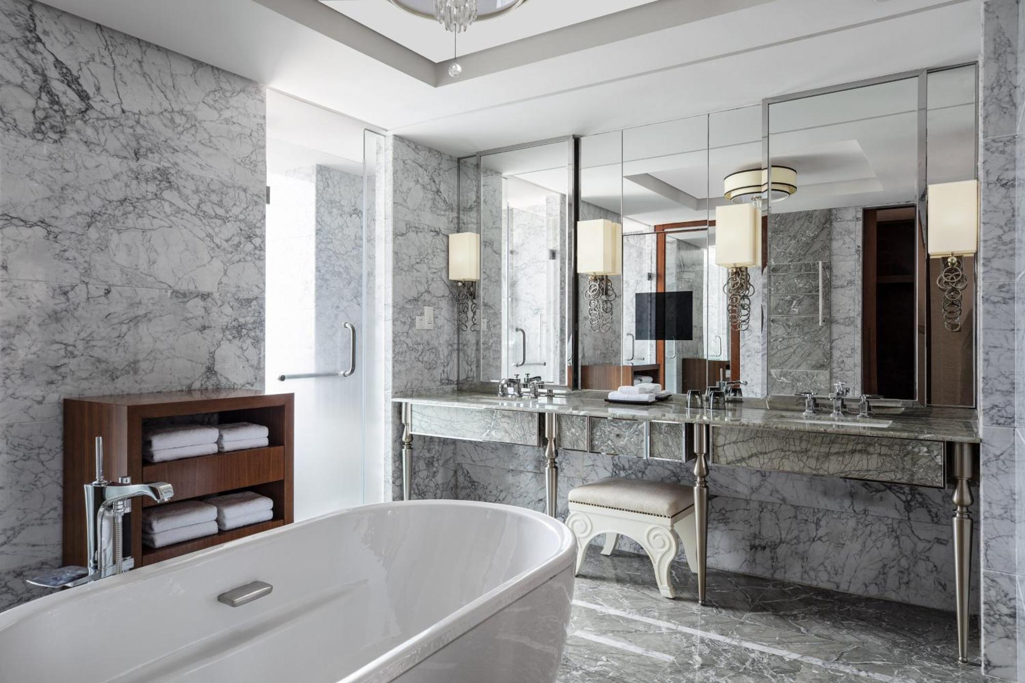 Hotel Sheraton Qingdao 5*